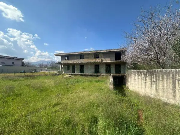 Villa via Ragni, Massa Di Somma