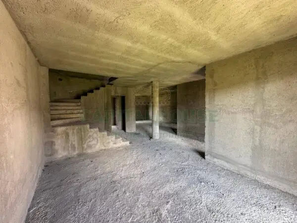 Villa via Ragni, Massa Di Somma