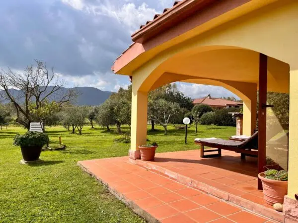 Villa via, Muravera