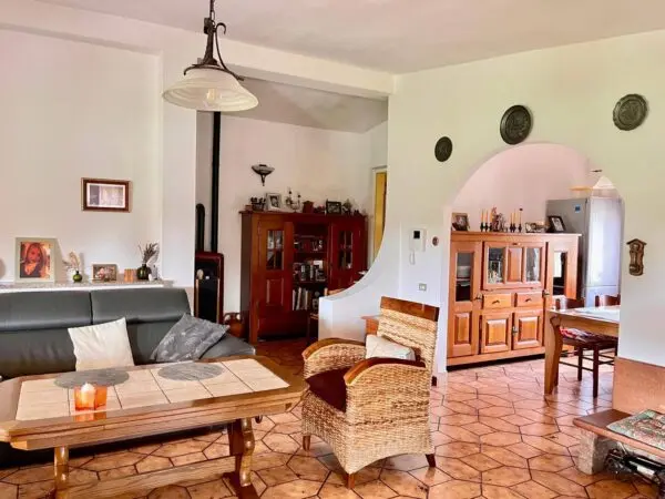 Villa via, Muravera
