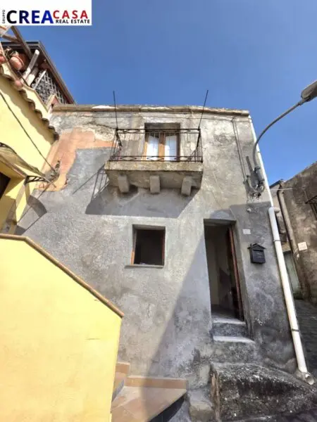 Casa Indipendente via Arrigo Rosso, Calatabiano