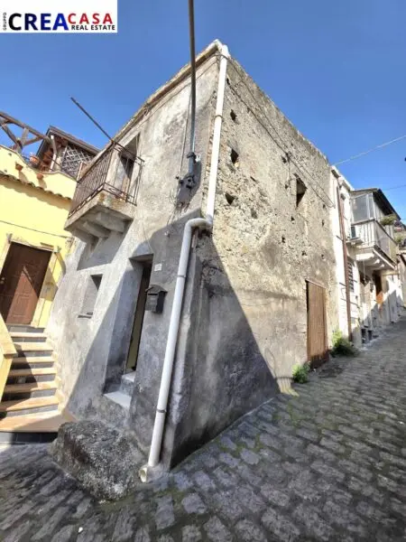Casa Indipendente via Arrigo Rosso, Calatabiano