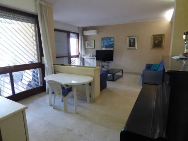 Appartamento via Learco Guerra, Roma