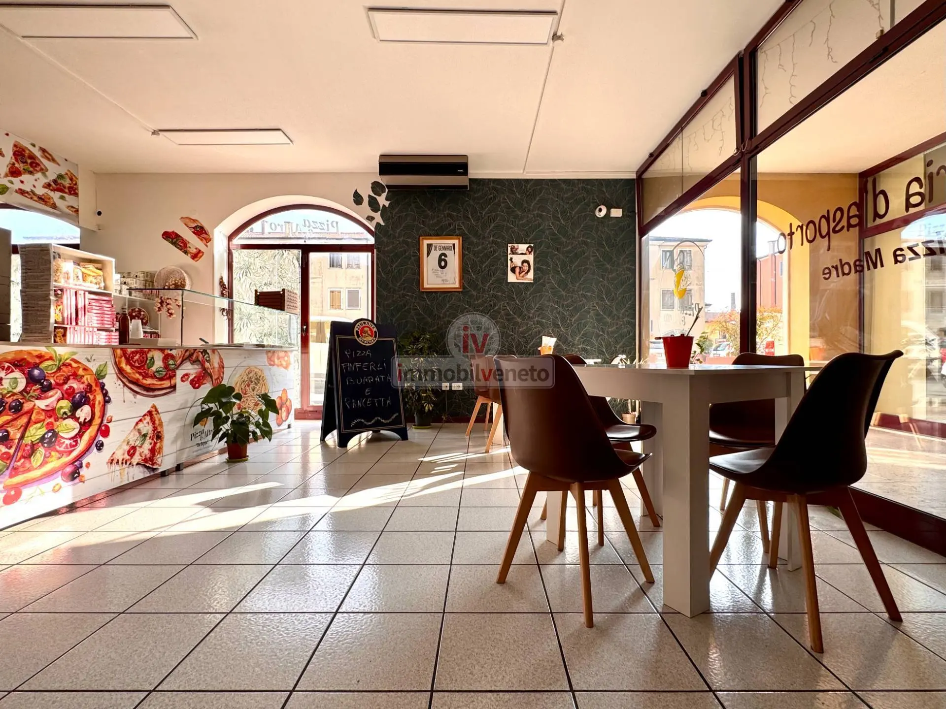 Immagine per Attività Commerciale in vendita a Lonigo VIA ROMA 52