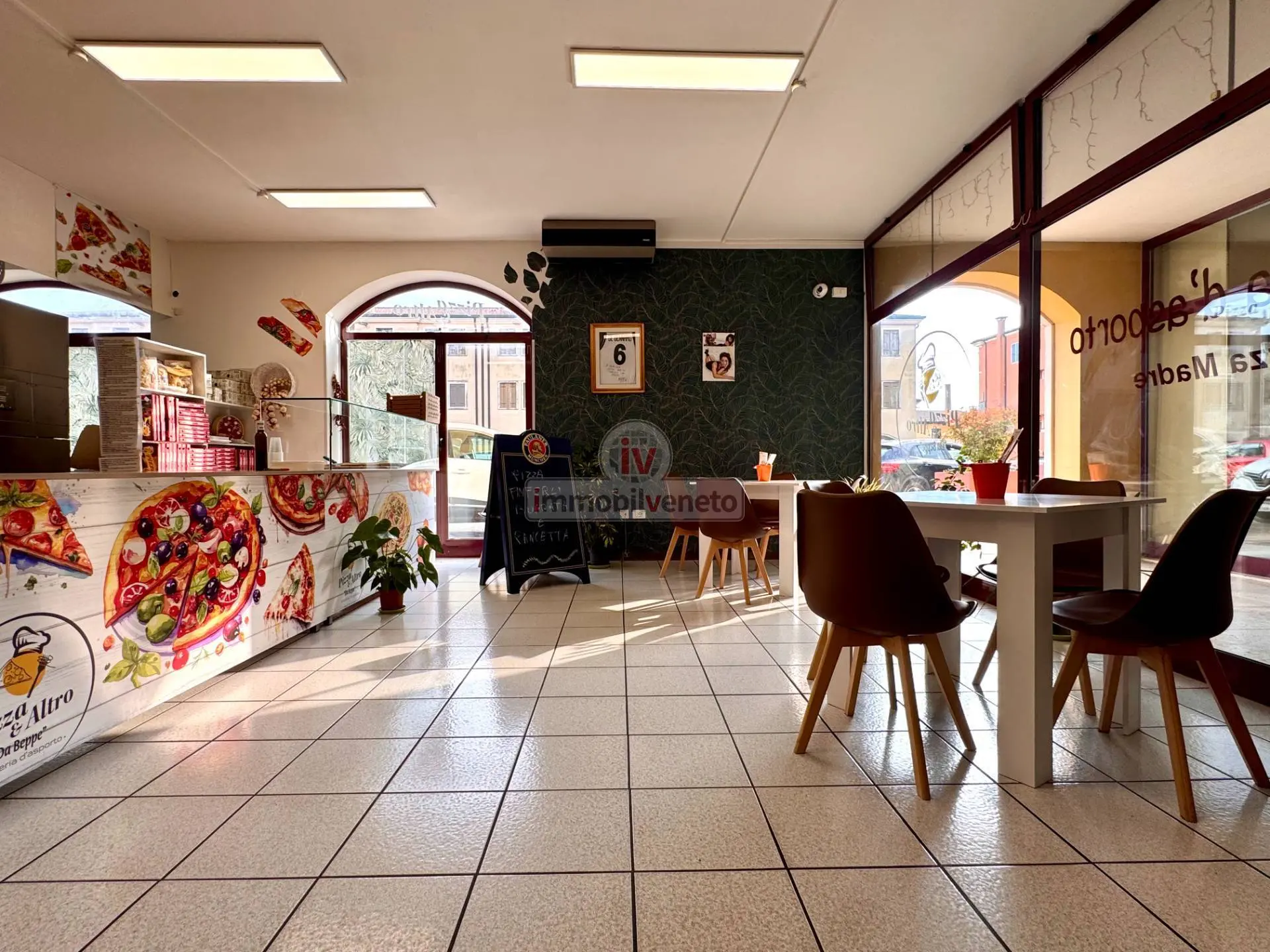 Immagine per Attività Commerciale in vendita a Lonigo VIA ROMA 52