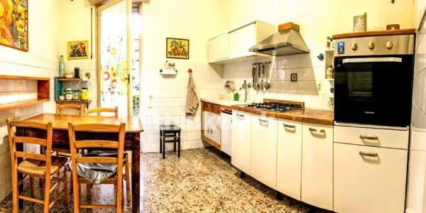 Appartamento via Del Bosco 351, Catania
