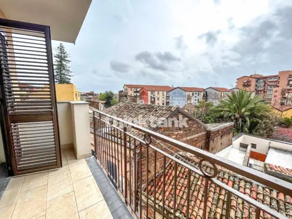 Appartamento via Ogliastro, Catania
