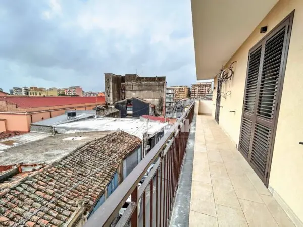 Appartamento via Ogliastro, Catania