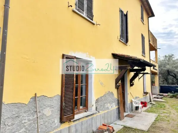 Villa via Federigi, Seravezza