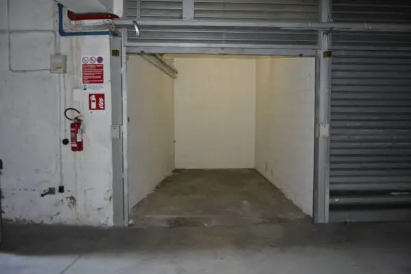 Box / Posto Auto via San Bernardino 21, Torino