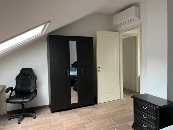 Casa Semindipendente via Troya 1, Torino