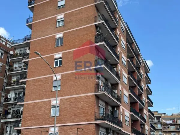 Appartamento piazza Baldassarre Avanzini, Roma