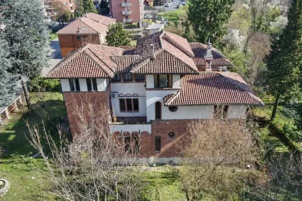 Villa via, Alessandria
