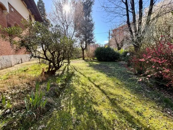 Villa via, Alessandria