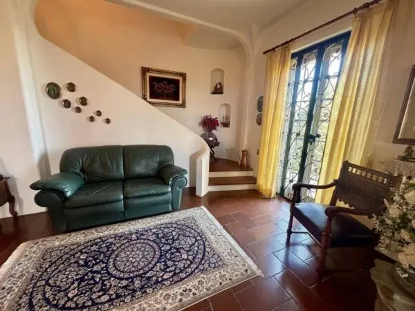 Villa via, Alessandria