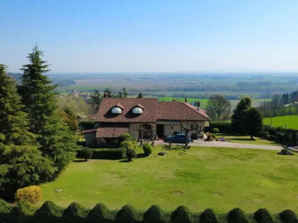 Villa via, Alessandria