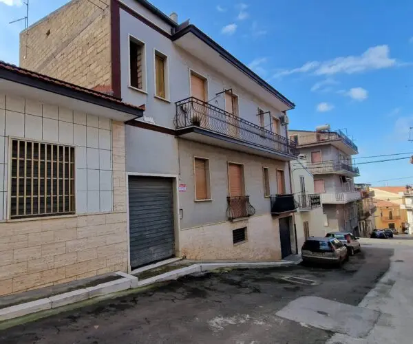 Stabile/Palazzo via Quintiliano 15, San Nicandro Garganico