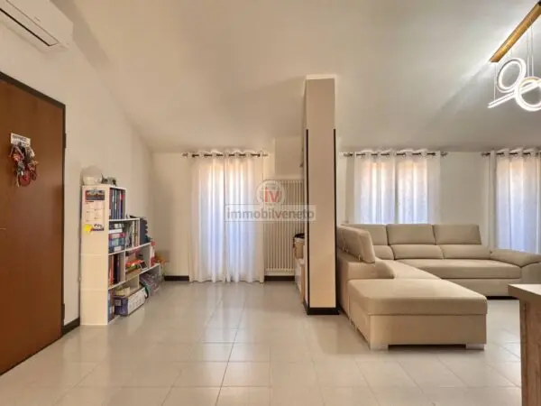 Appartamento viale Vicenza, Lonigo