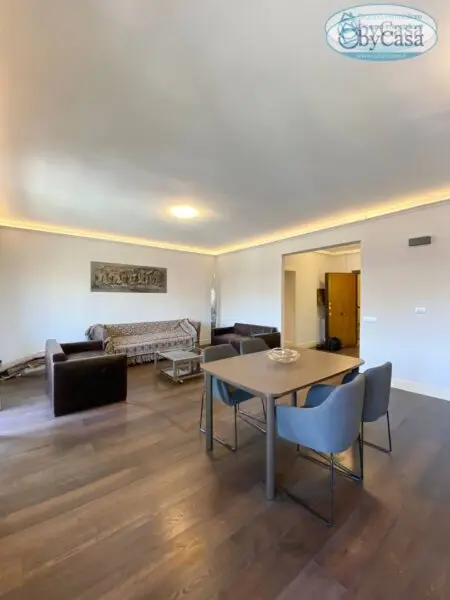 Appartamento via, Roma