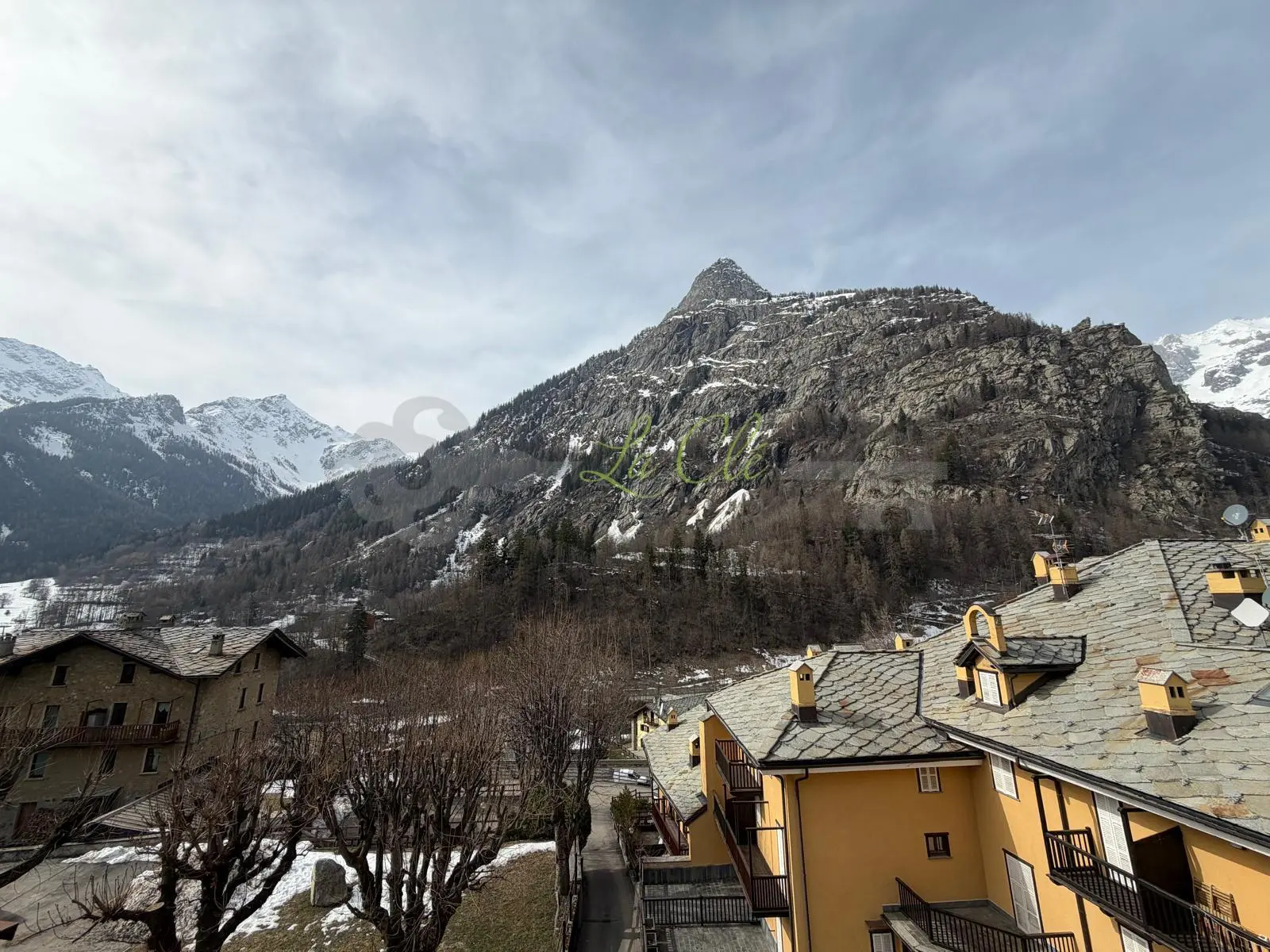 Immagine per Bilocale in vendita a Courmayeur via Dei Bagni 9A