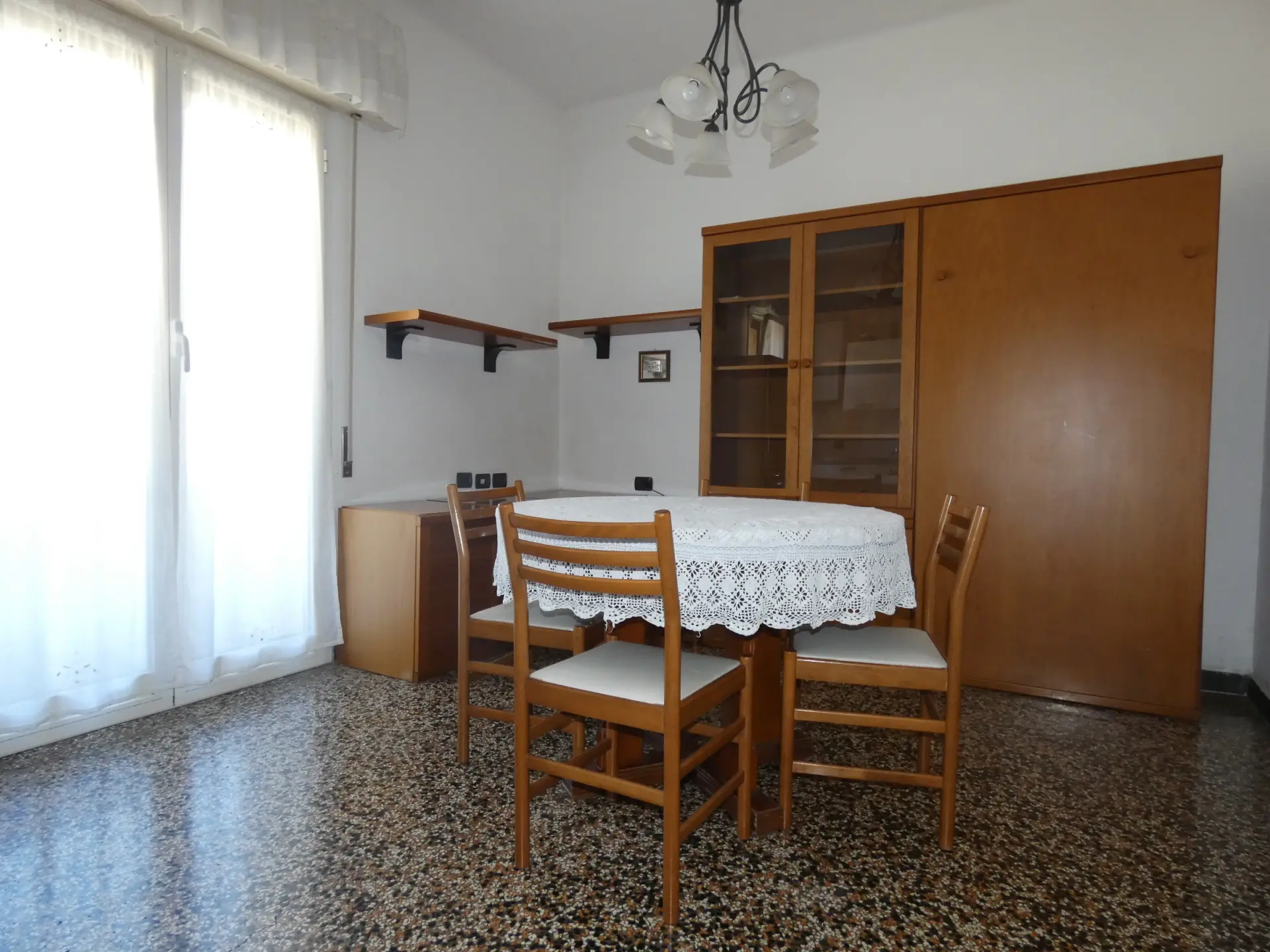 Immagine per Monolocale in affitto a Genova via Salita Di Pino Sottano 2