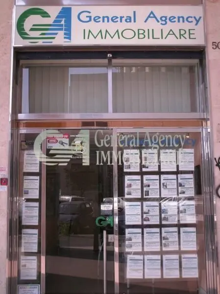 Locale Commerciale via Pietro Bonfante 50, Don Bosco, Roma