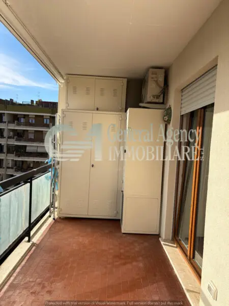 Trilocale via Canton, Roma