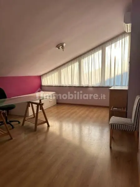 Villa via Sofocle 152, Axa, Roma