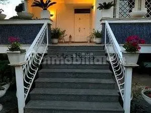 Villa via Eschilo 54, Axa, Roma