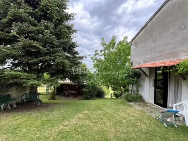 Villa Trifamiliare via Contrada Valle 6, Poggio San Marcello