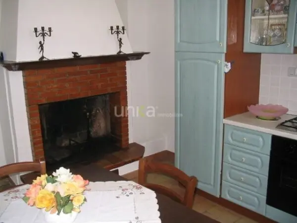 Villa Trifamiliare via Contrada Valle 6, Poggio San Marcello