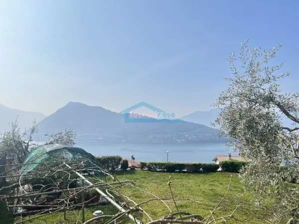 Bilocale via Vesto 11, Marone