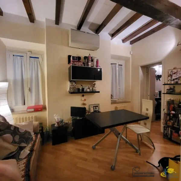 Bilocale via Borgo Rodolfo Tanzi 19, Oltretorrente, Parma