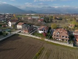 Villa via Caselette 35, Alpignano