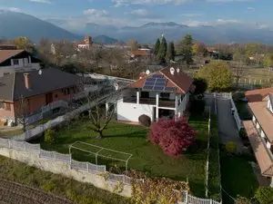 Villa via Caselette 35, Alpignano