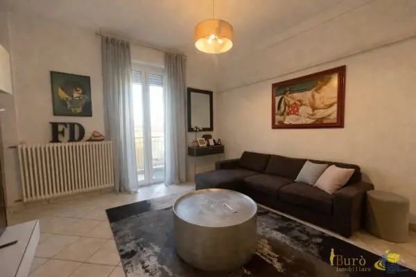 Trilocale 4, Parma
