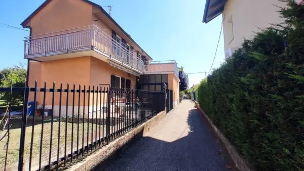 Villa via Montegrappa 27, Moncalieri
