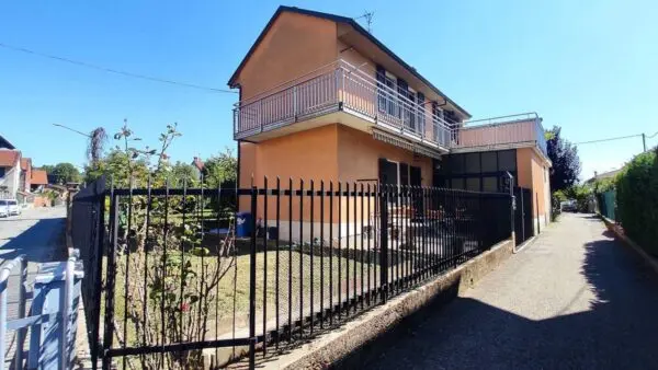 Villa via Montegrappa 27, Moncalieri