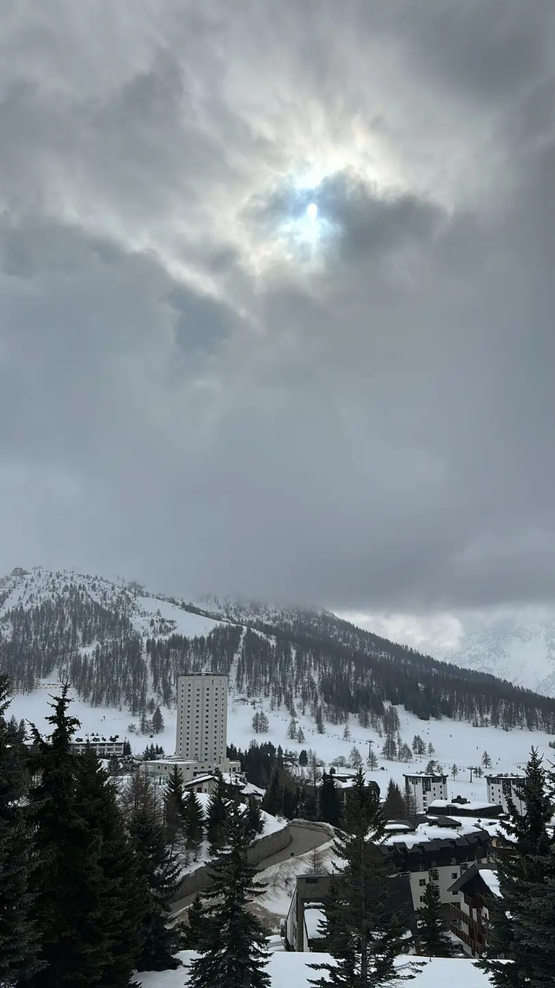 Immagine per Quadrilocale in vendita a Sestriere via Monterotta 6