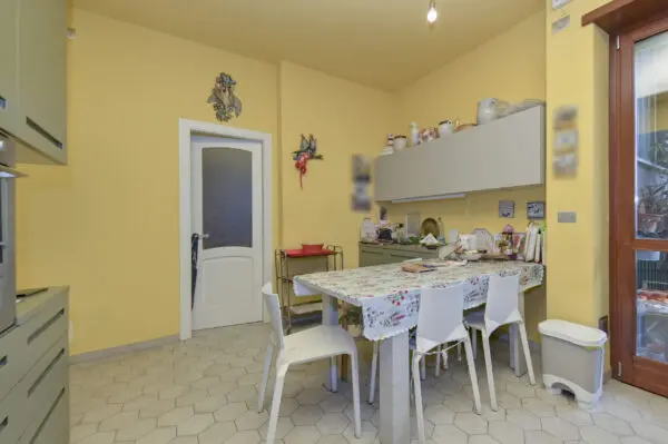 Appartamento via Trana, Torino