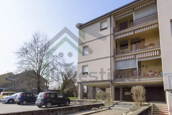 Trilocale via Olivetti 4, San Benigno Canavese