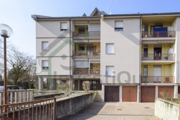 Trilocale via Olivetti 4, San Benigno Canavese