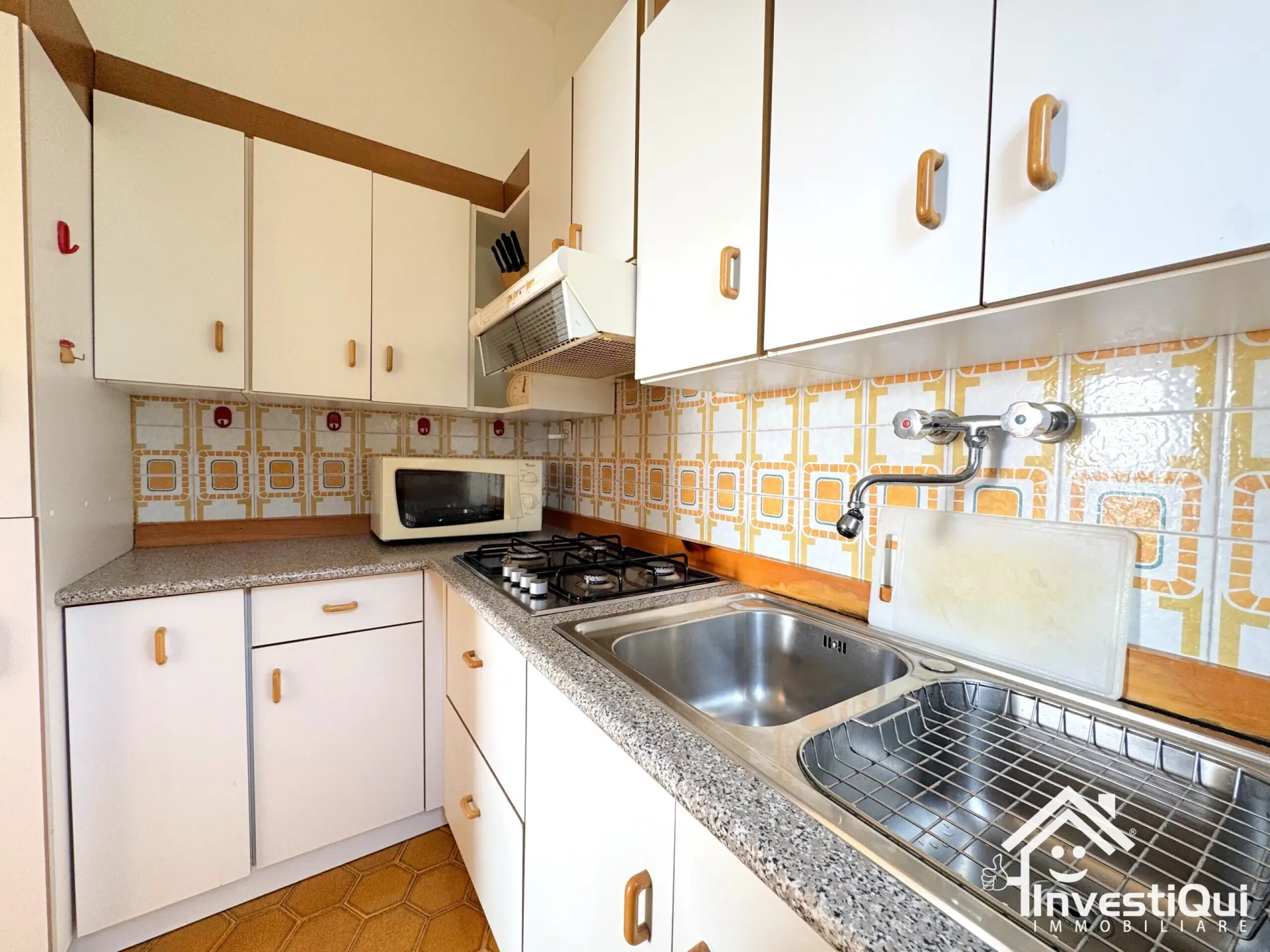 Immagine per Bilocale in vendita a Loano via Degli Orsolani 88