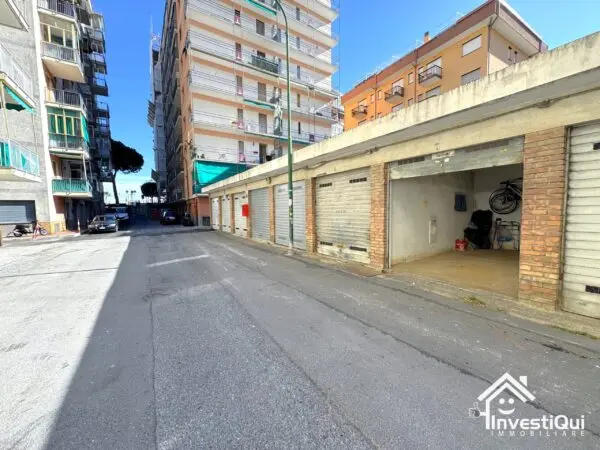 Garage via Montevideo 9, Borghetto Santo Spirito