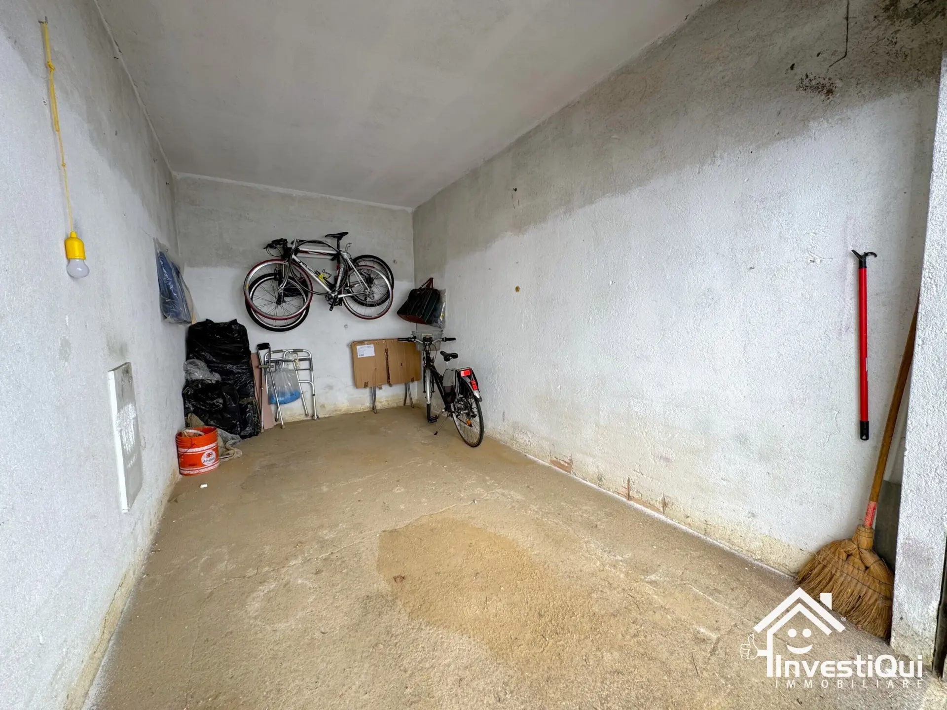 Immagine per Garage in vendita a Borghetto Santo Spirito via Montevideo 9