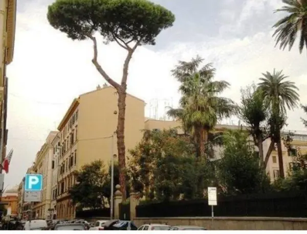 Mansarda via Castelfidardo, Roma