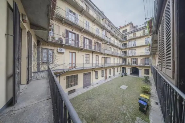 Appartamento via San Quintino, Torino