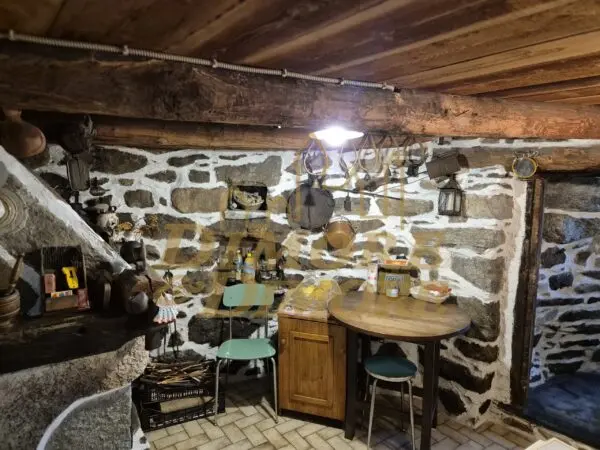 Porzione Di Casa via Ronchi Dentro, Vanzone Con San Carlo