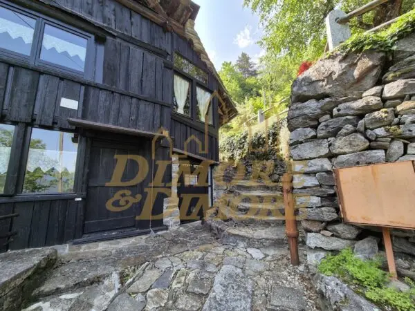 Porzione Di Casa via Ronchi Dentro, Vanzone Con San Carlo