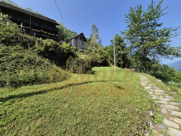 Porzione Di Casa via Ronchi Dentro, Vanzone Con San Carlo